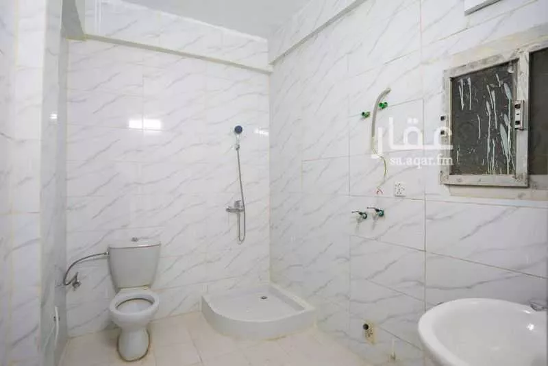 17 bedroom building in Al Suqya, Madinah 20