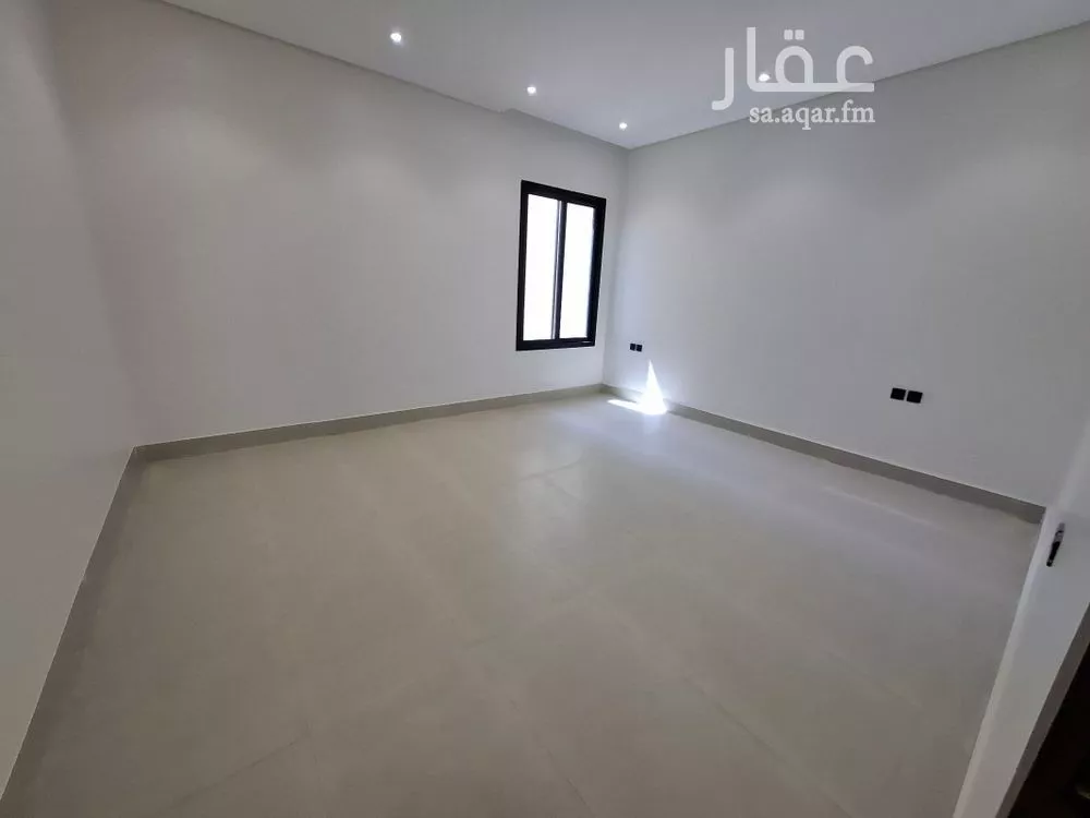 3 bedroom villa in Al Yarmouk, Riyadh 18