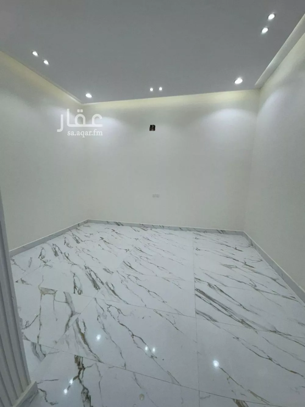 4 bedroom villa in Al Uraija Al Gharbi, Riyadh 7