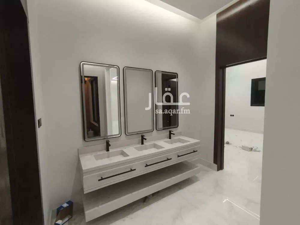 3 bedroom villa in Ash Sharq, Riyadh 14