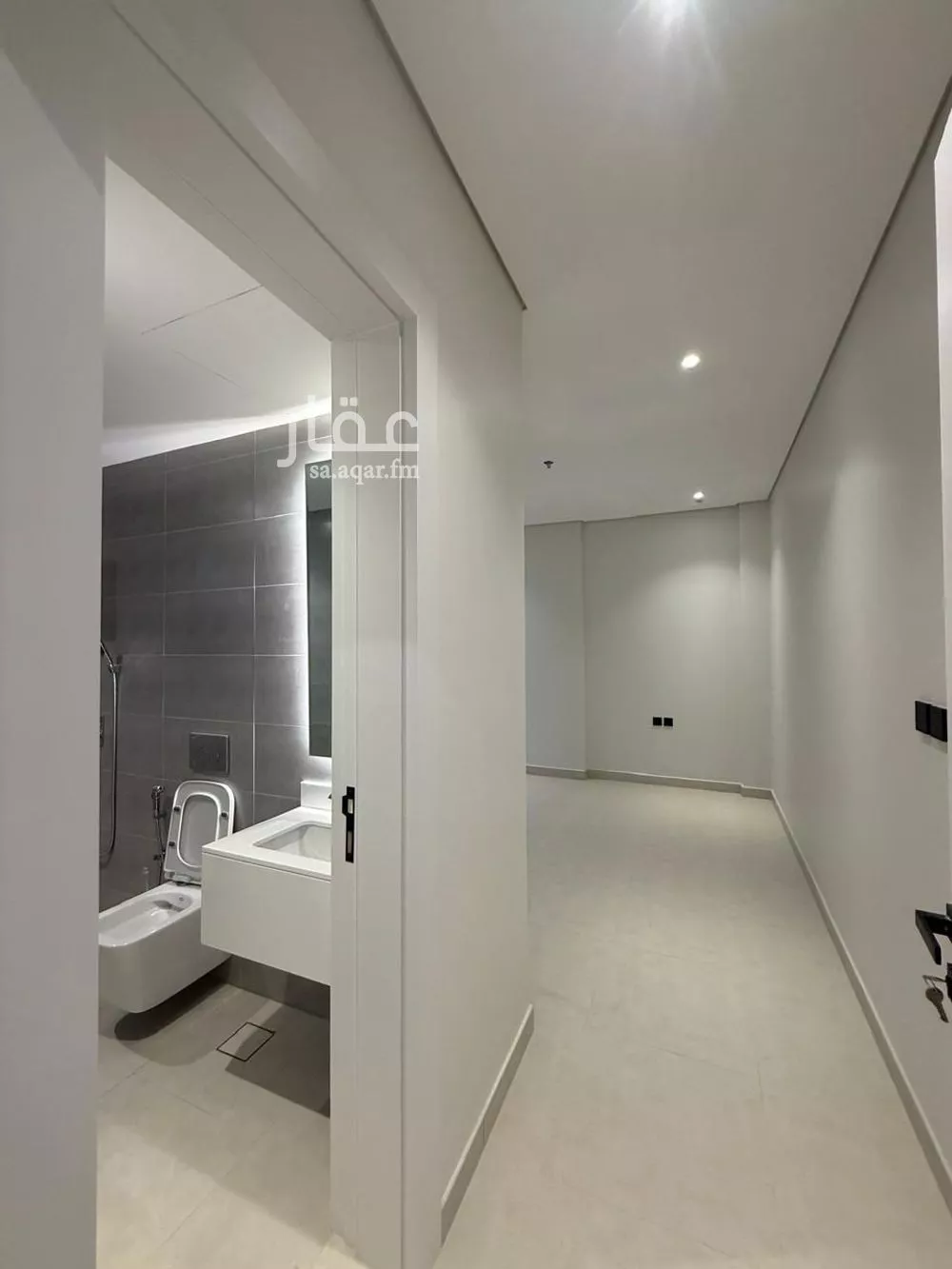 3 bedroom apartment in Al Fanar, Eastern Province 10