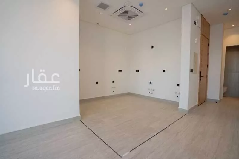 3 bedroom apartment in Al Nuzhah, Riyadh 6