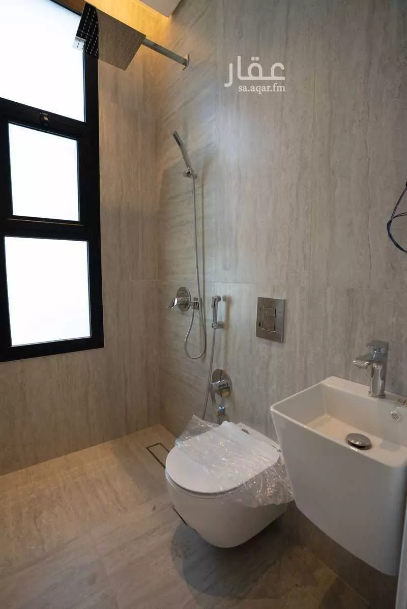 3 bedroom apartment in Al Nuzhah, Riyadh 17