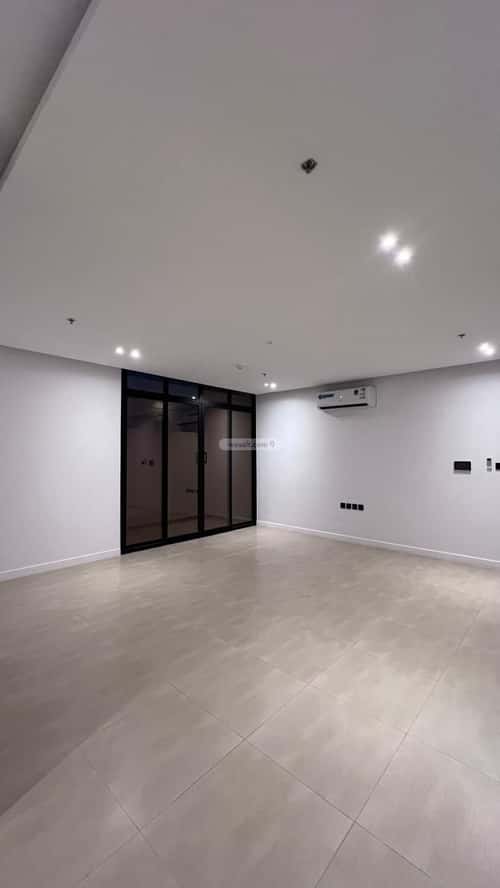 3 bedroom apartment in Al Malqa 5
