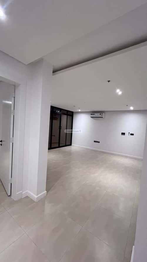 3 bedroom apartment in Al Malqa 2
