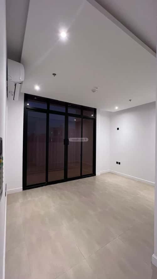 3 bedroom apartment in Al Malqa 4