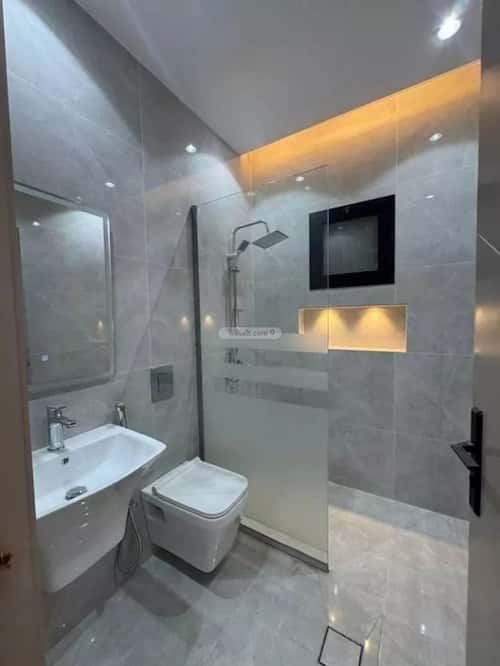 4 bedroom villa in Al Safaa, Jeddah 9