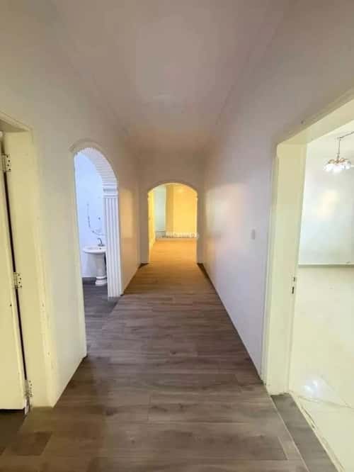 5 bedroom apartment in Al Yarmouk 2