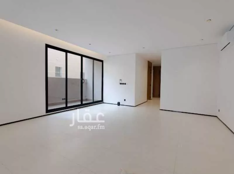 دور 3 غرف في العارض 12