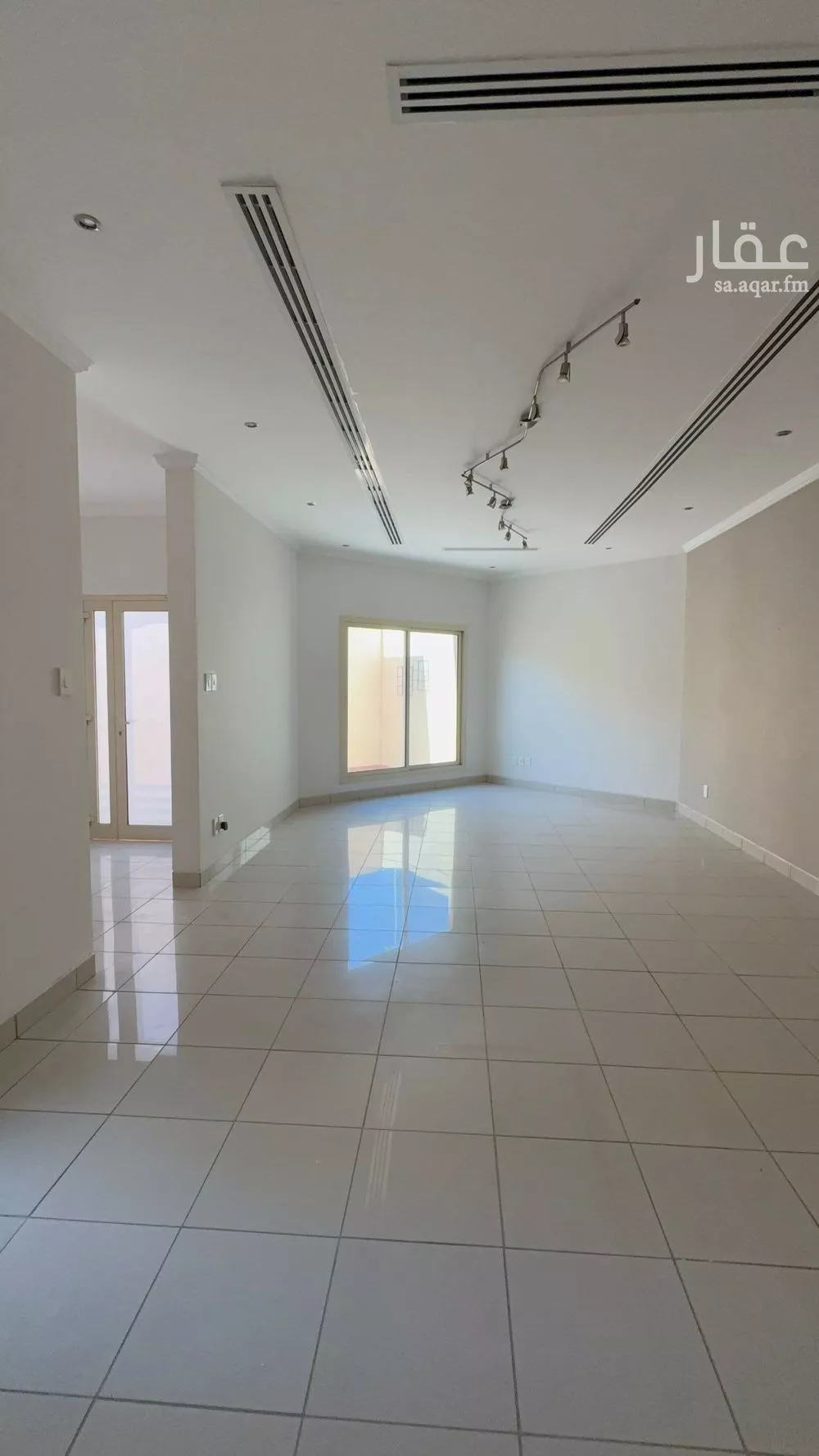 4 bedroom villa in Ar Rakah Al Janubiyah, Eastern Province 5