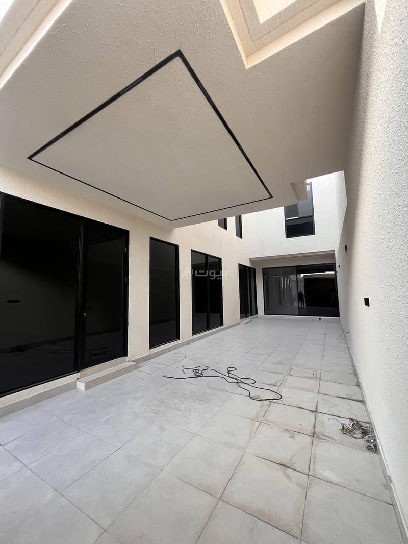 4 bedroom villa in Al Mahdiyyah, Riyadh 3