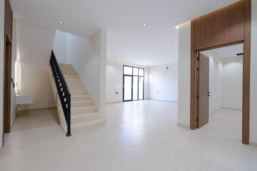 3 bedroom villa in Al Rimal, Riyadh 15