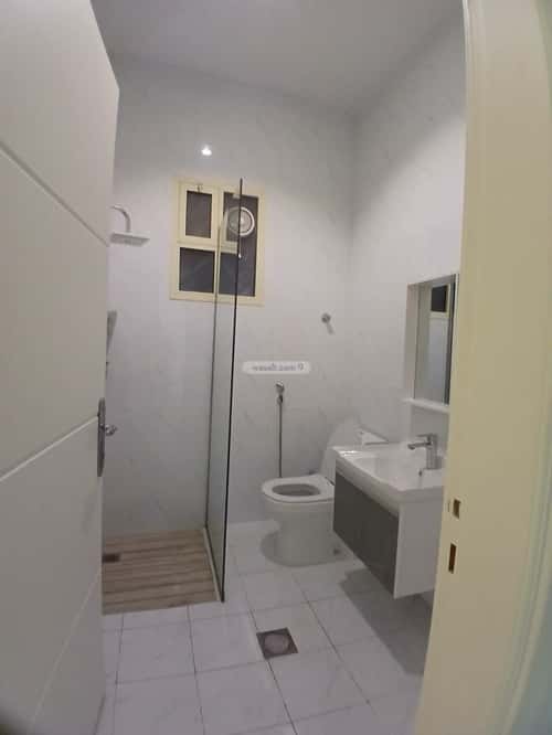 3 bedroom apartment in Al Malqa 4