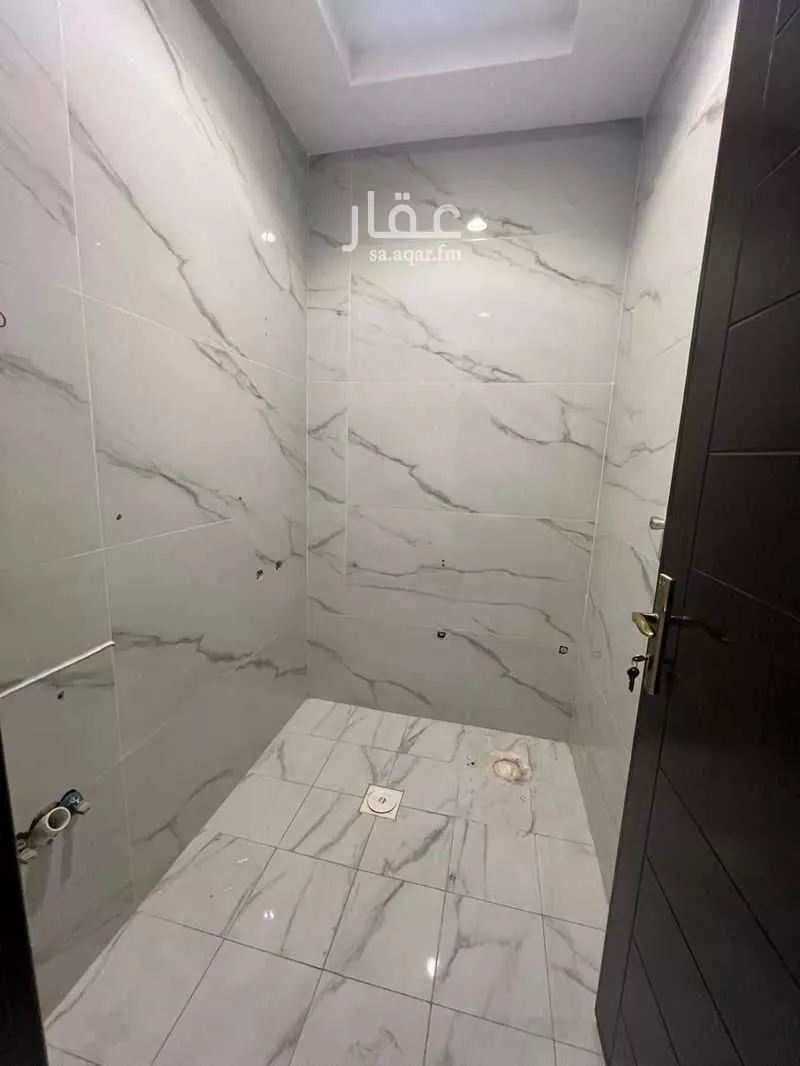 4 bedroom apartment in Al Bawadi, Jeddah 3