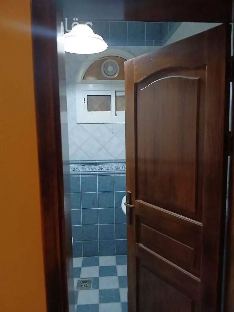 فيلا  في النهضة، جدة 12