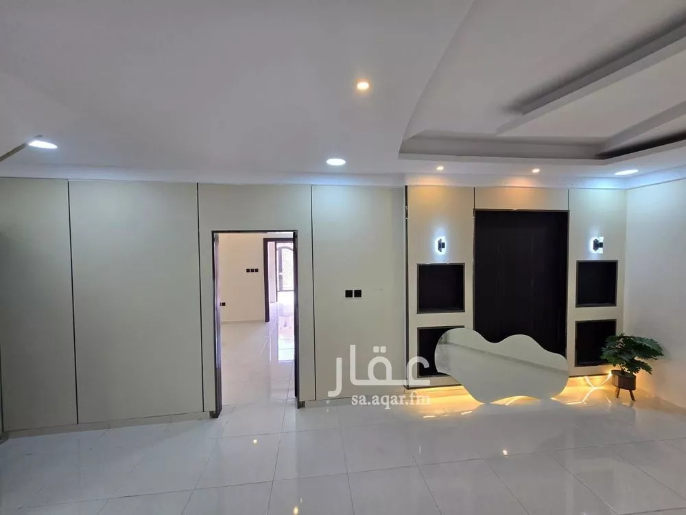 villa in Dahiat King Fahd, Eastern Province 18
