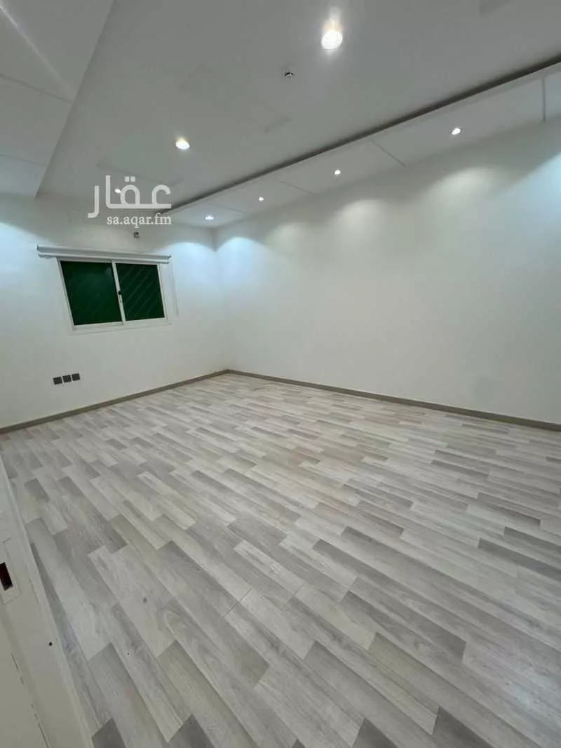 4 bedroom office in Al Wadi, Riyadh 8