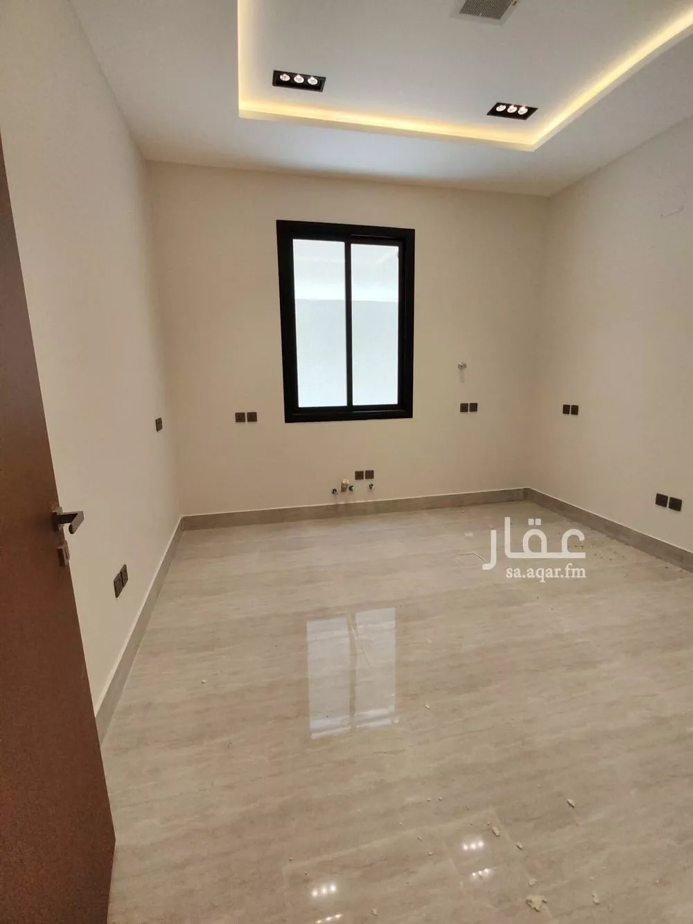 دور 5 غرف في الرمال 15