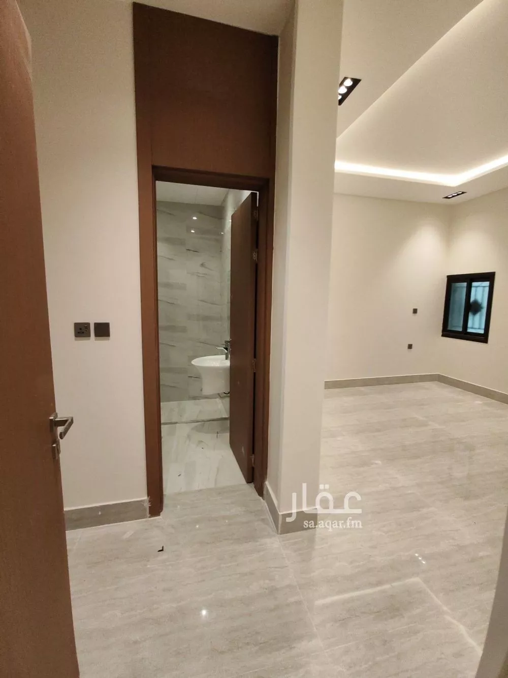 دور 5 غرف في الرمال 23