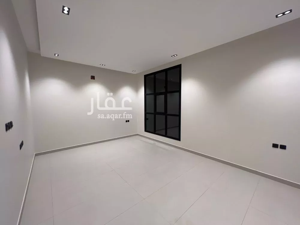دور 3 غرف في المونسية 7