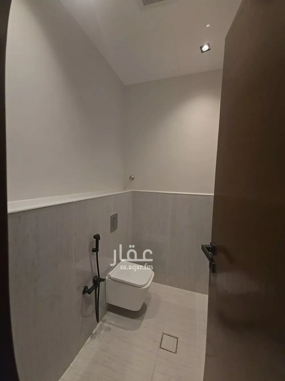5 bedroom floor in Ash Sharq 20