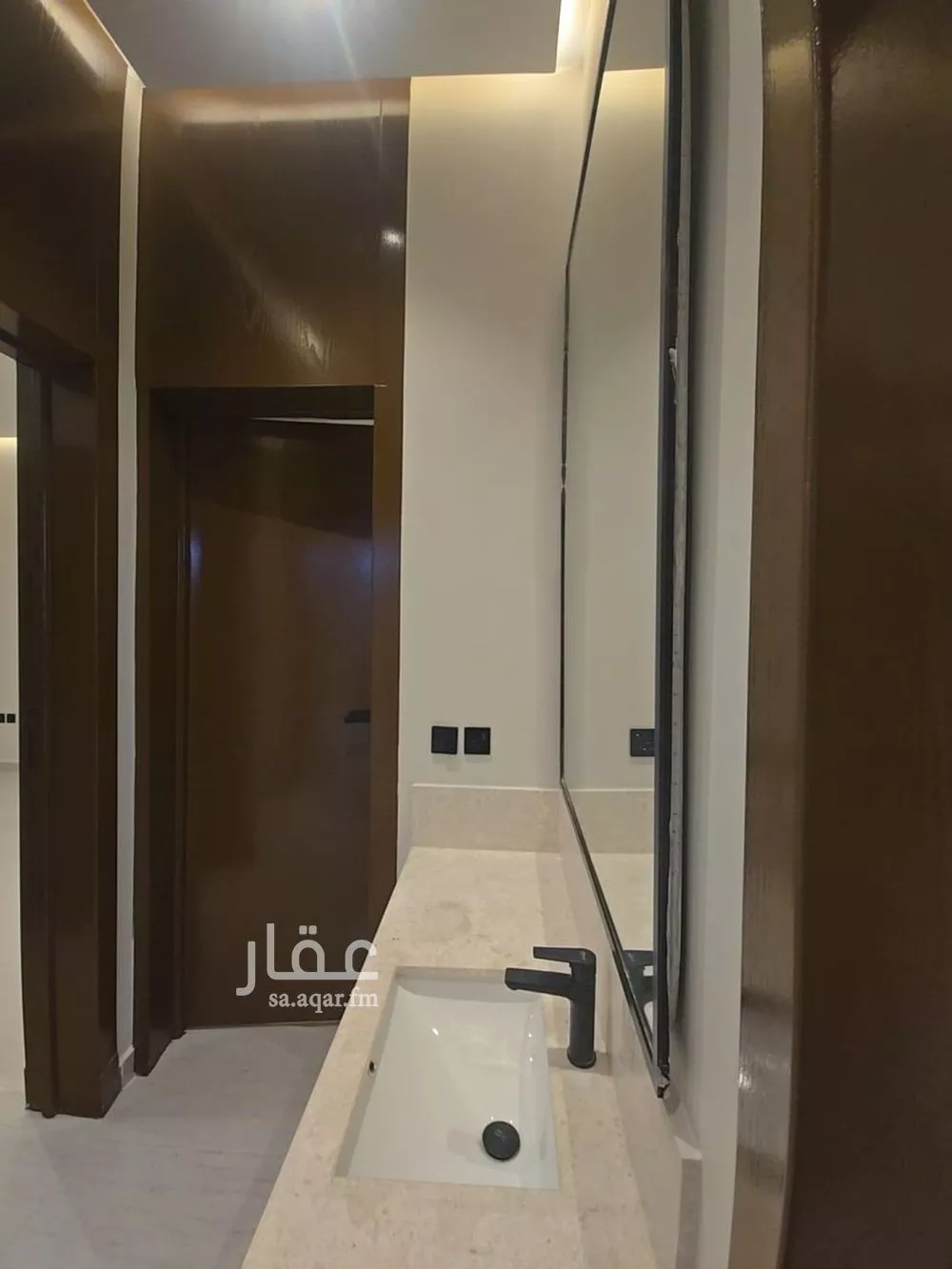 5 bedroom floor in Ash Sharq 9