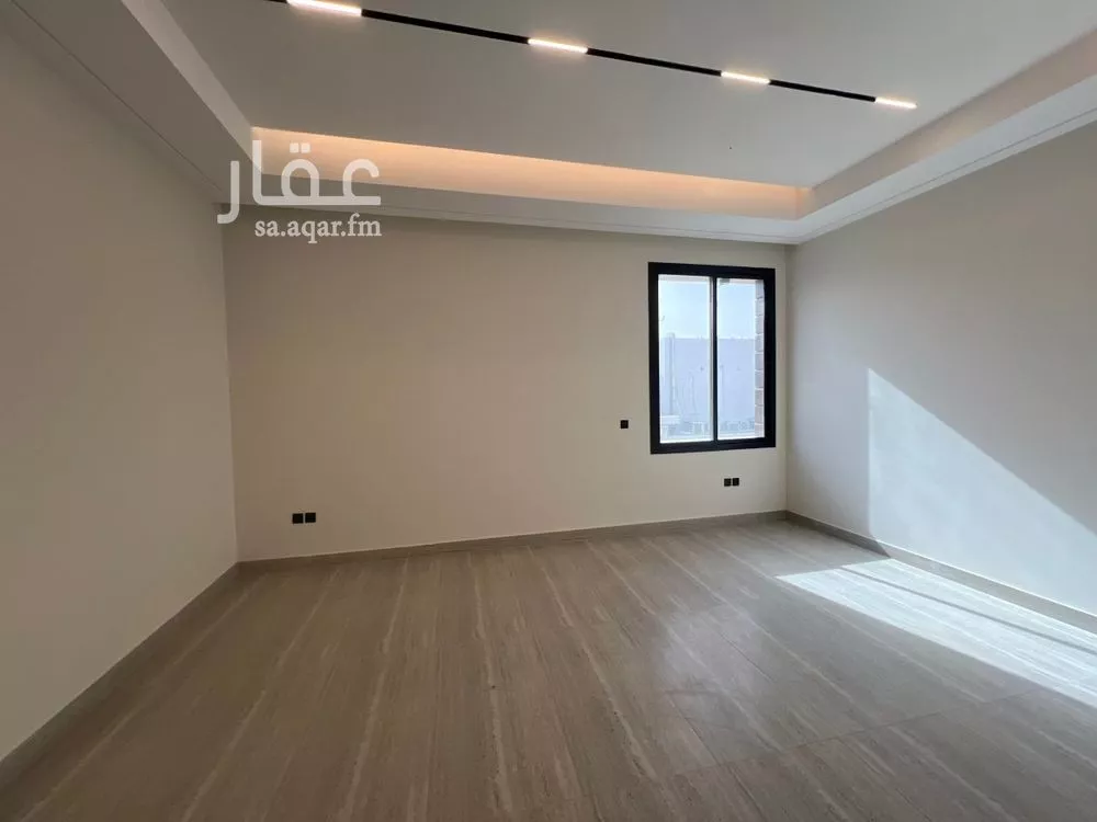 5 bedroom floor in Al Munsiyah 5