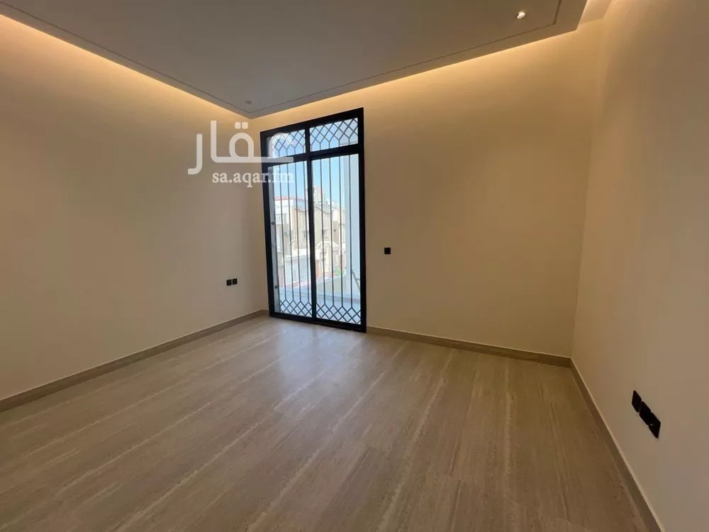 5 bedroom floor in Al Munsiyah 10
