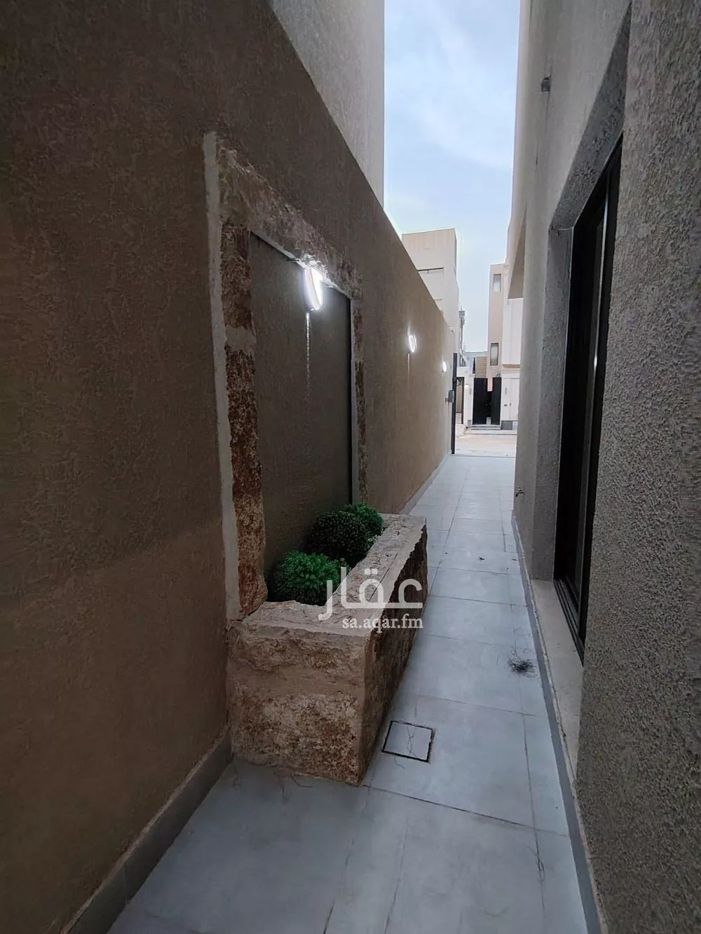 دور 6 غرف في الرمال 19