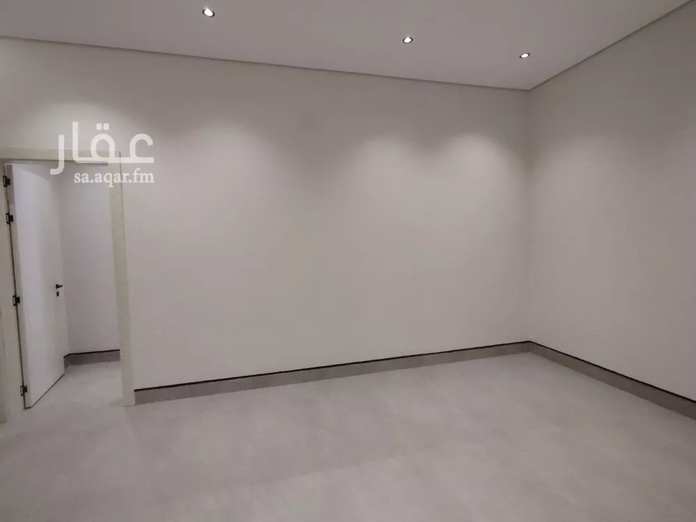 دور 6 غرف في الرمال 8