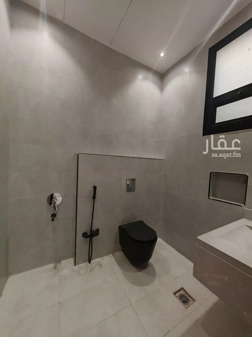 دور 5 غرف في طويق 10