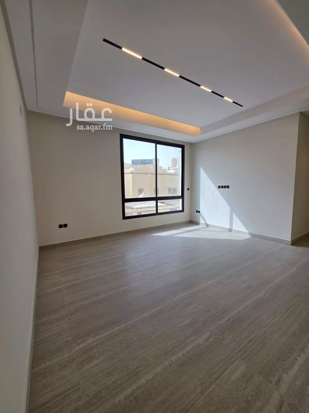 5 bedroom floor in Al Munsiyah 7