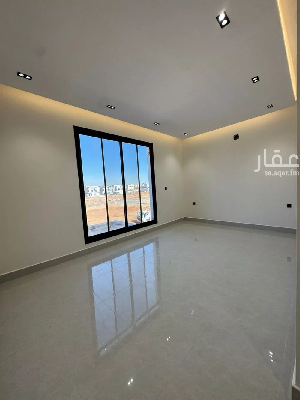 5 bedroom floor in Al Maizilah 4