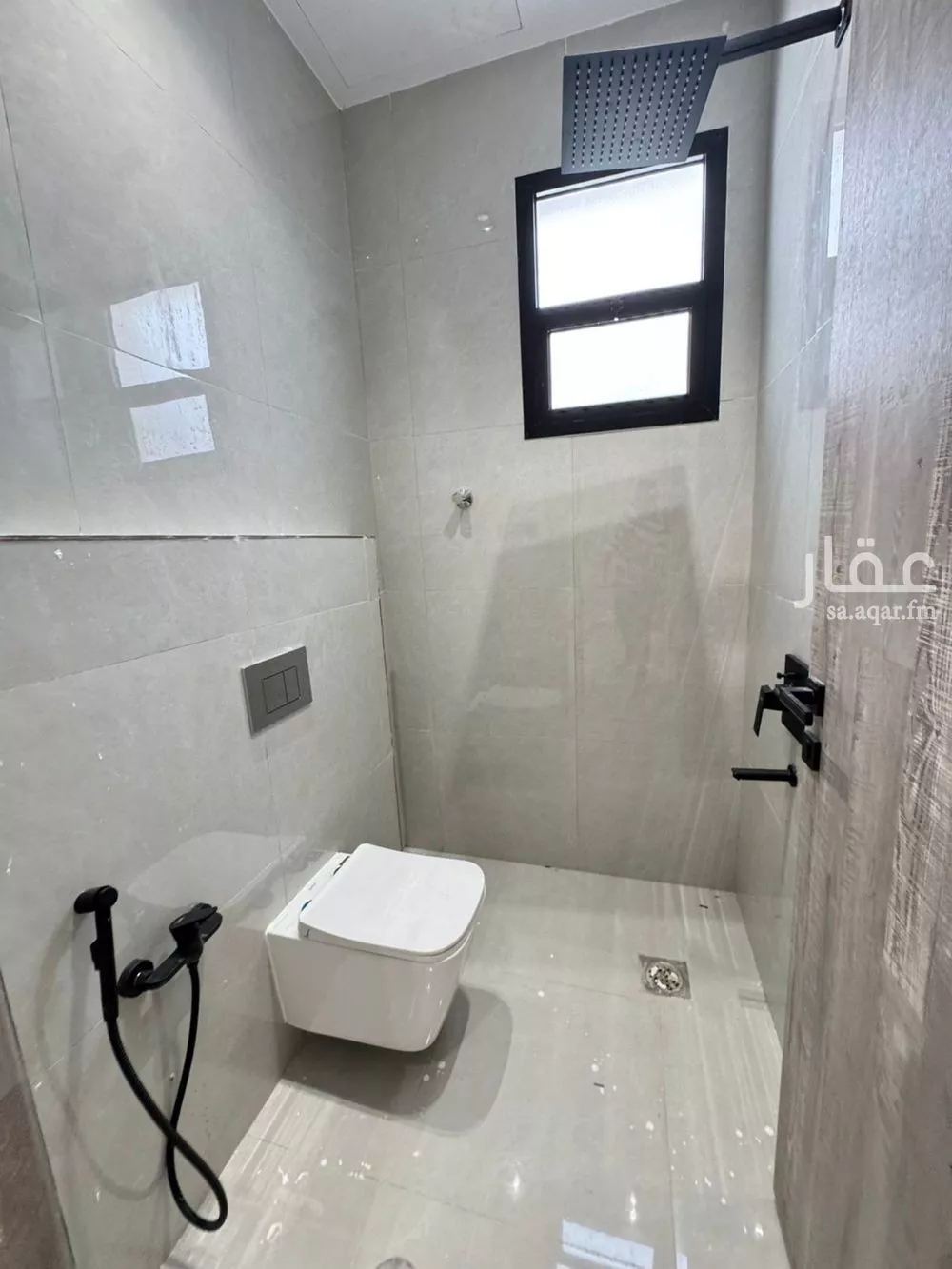 5 bedroom floor in Al Maizilah 6