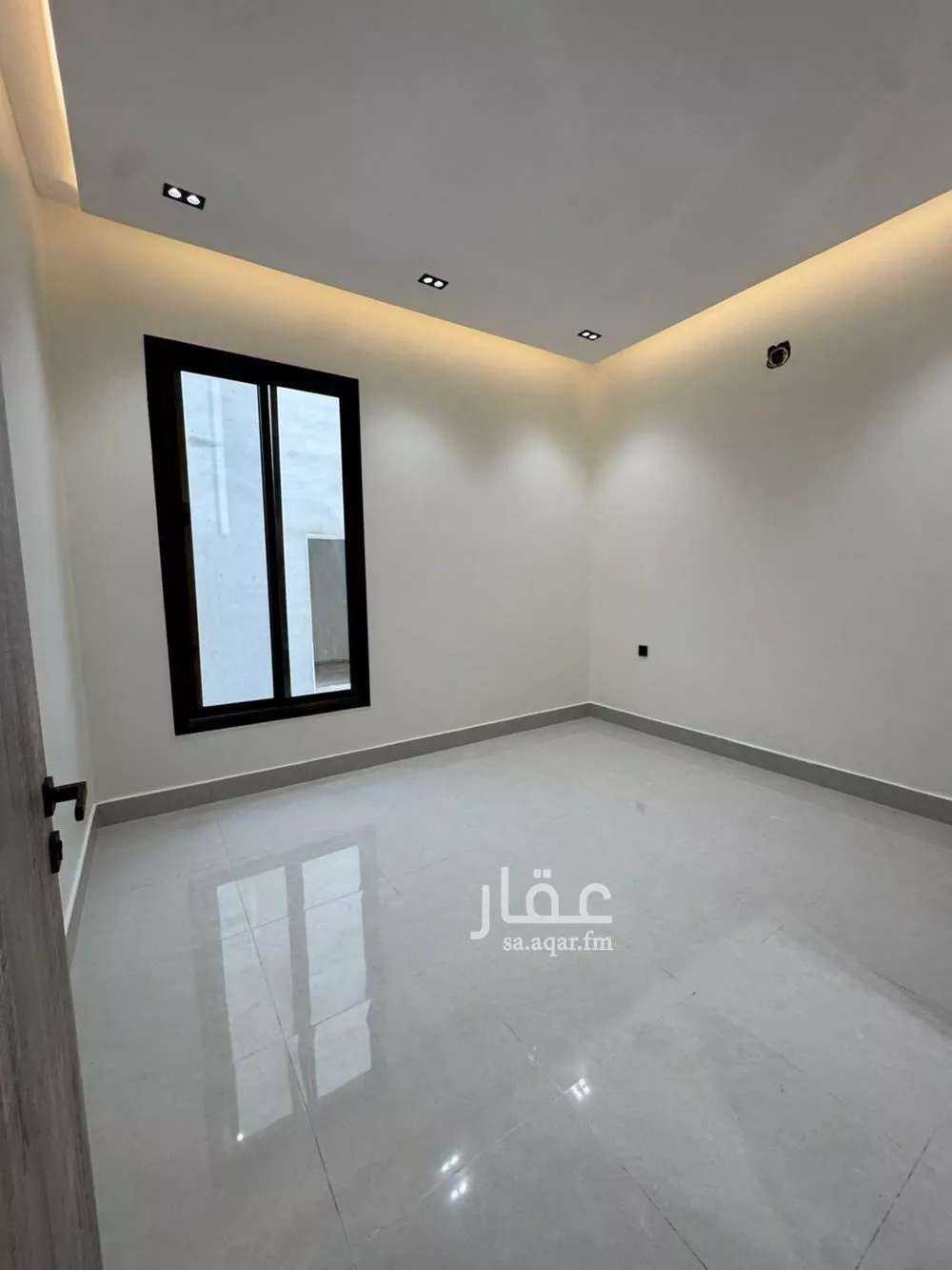 5 bedroom floor in Al Maizilah 10
