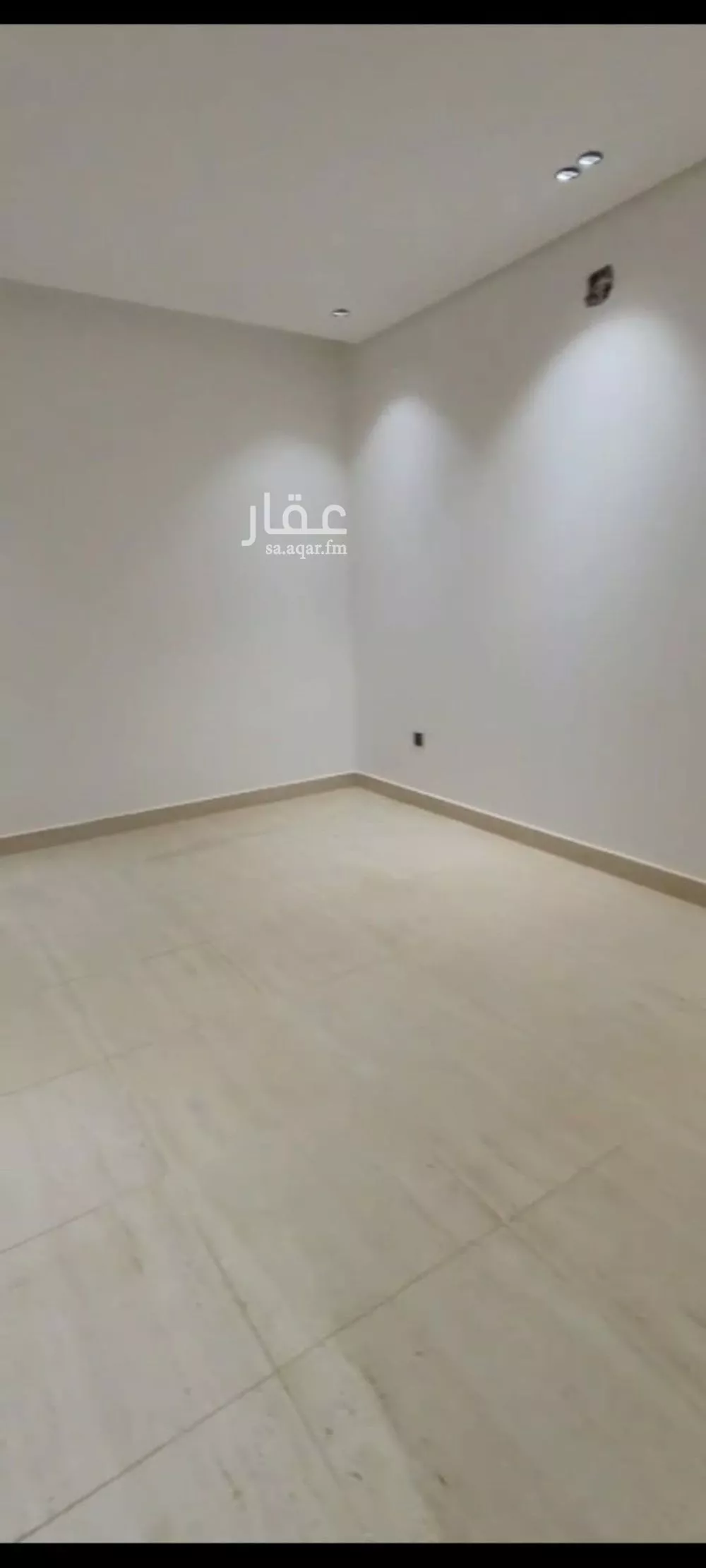 5 bedroom floor in Ash Sharq 2