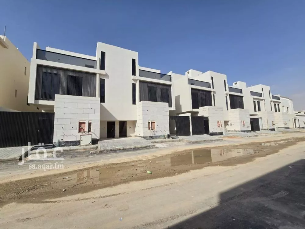 3 bedroom floor in Ash Sharq 8