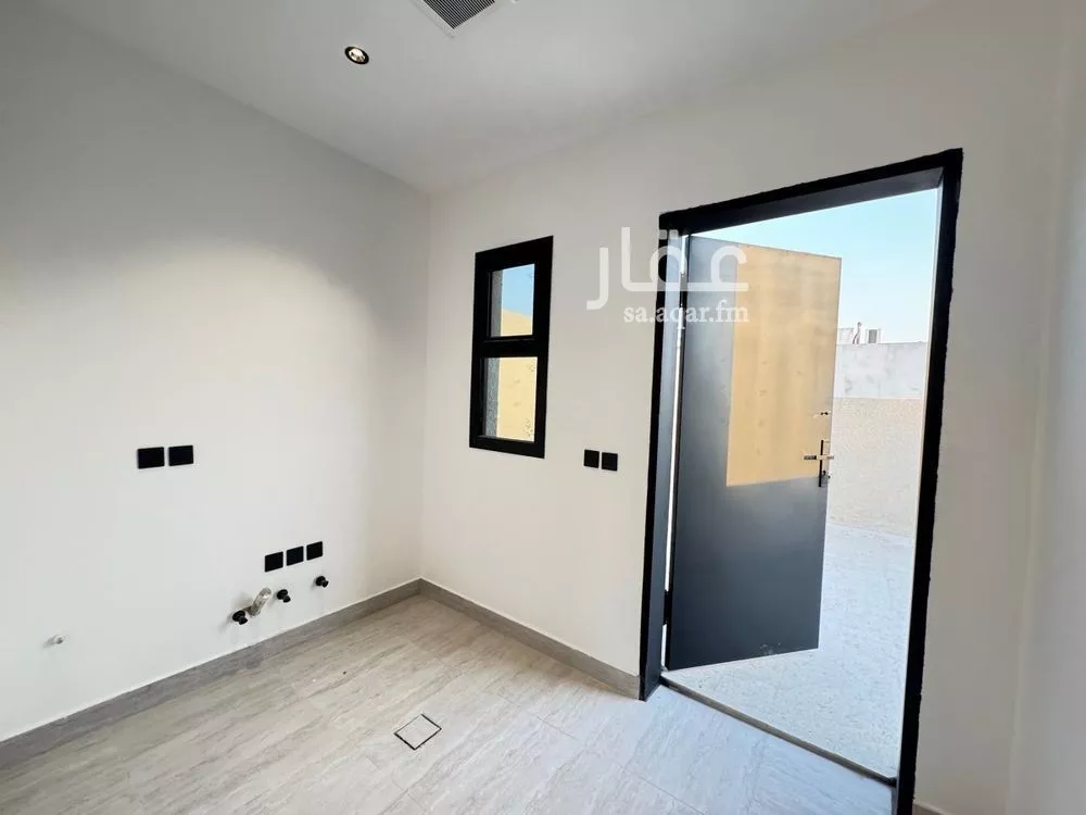 5 bedroom floor in Al Zahrah 11