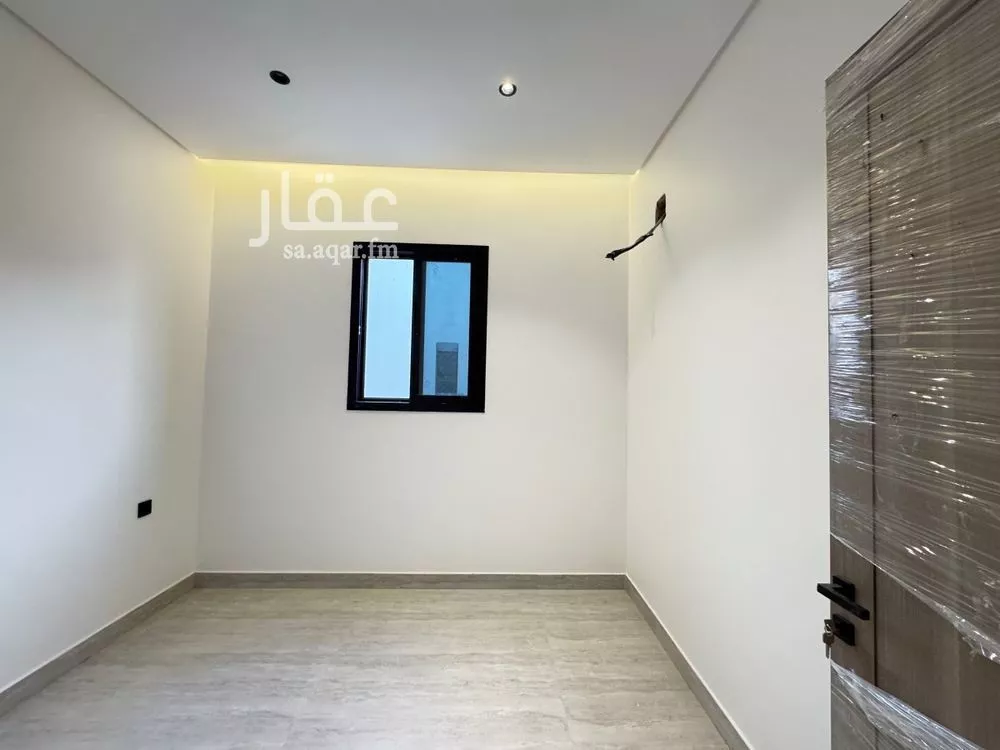 5 bedroom floor in Al Zahrah 4