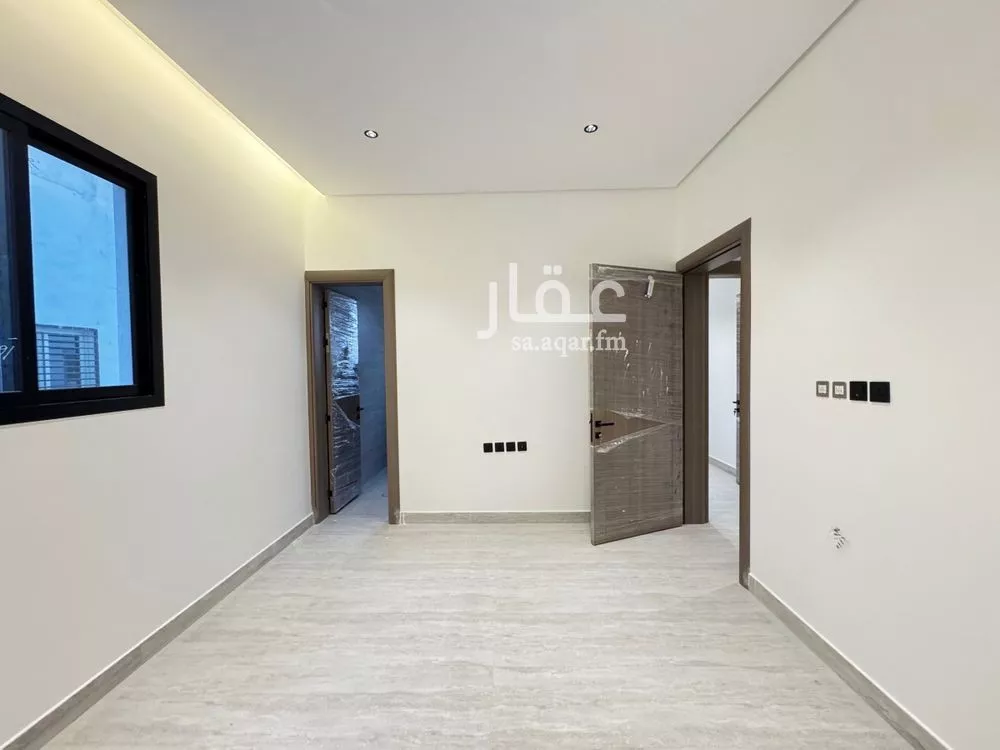 5 bedroom floor in Al Zahrah 8