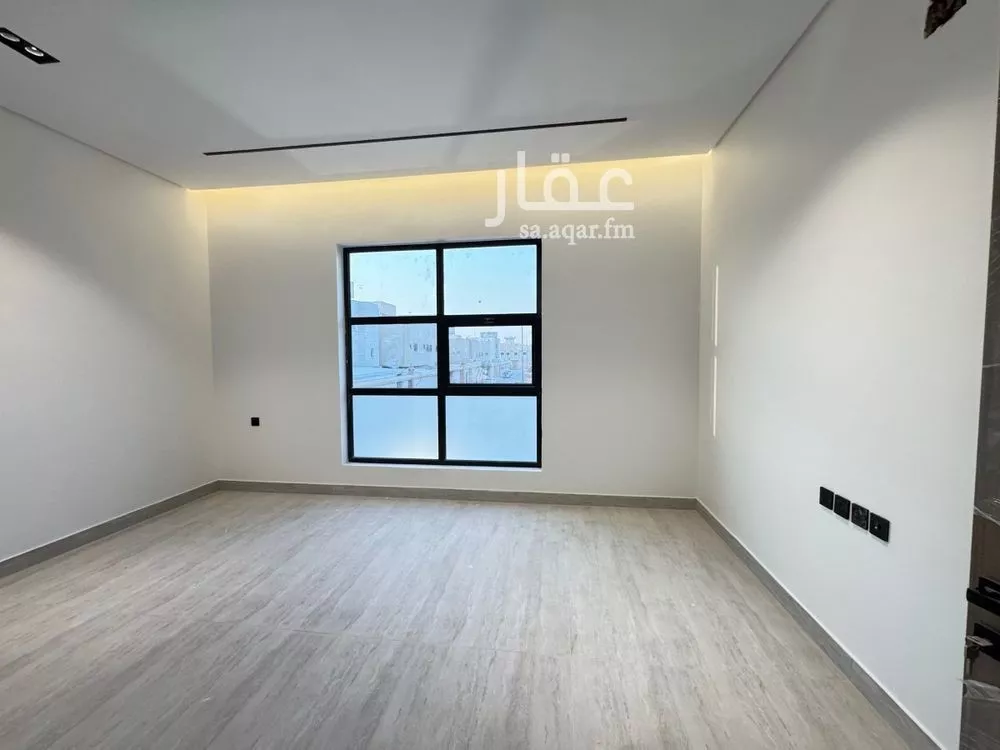 5 bedroom floor in Al Zahrah 10