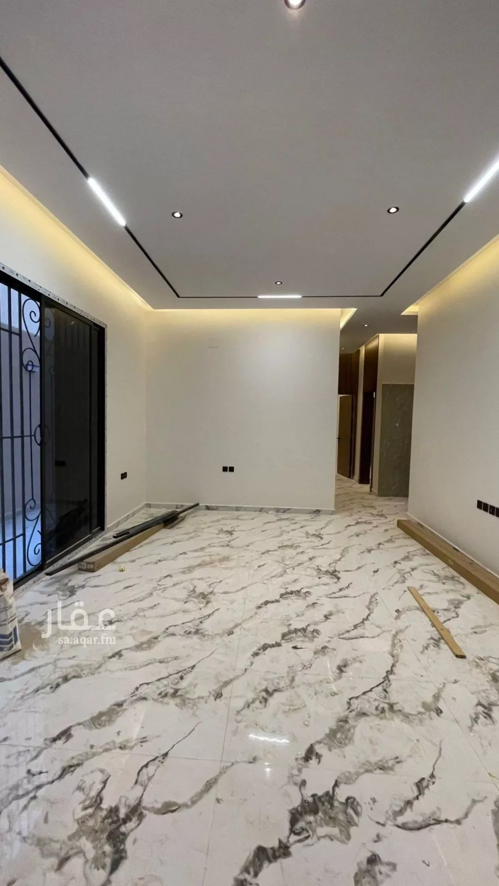 4 bedroom floor in Badr 6