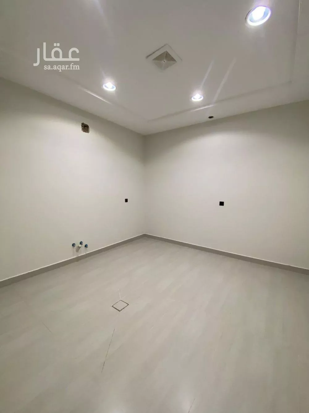 5 bedroom floor in Al Janadriyah 15
