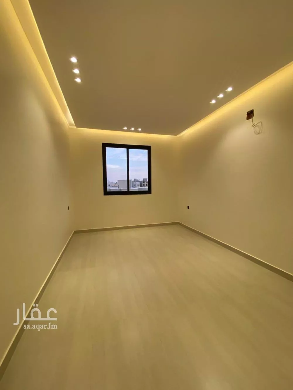 5 bedroom floor in Al Janadriyah 4