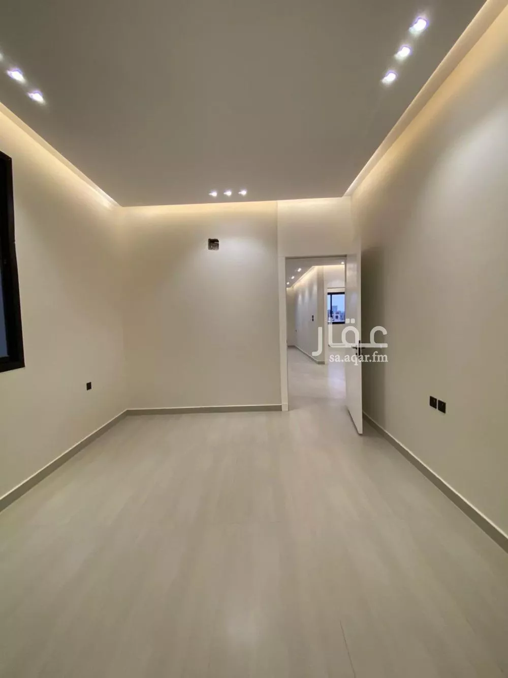 5 bedroom floor in Al Janadriyah 10