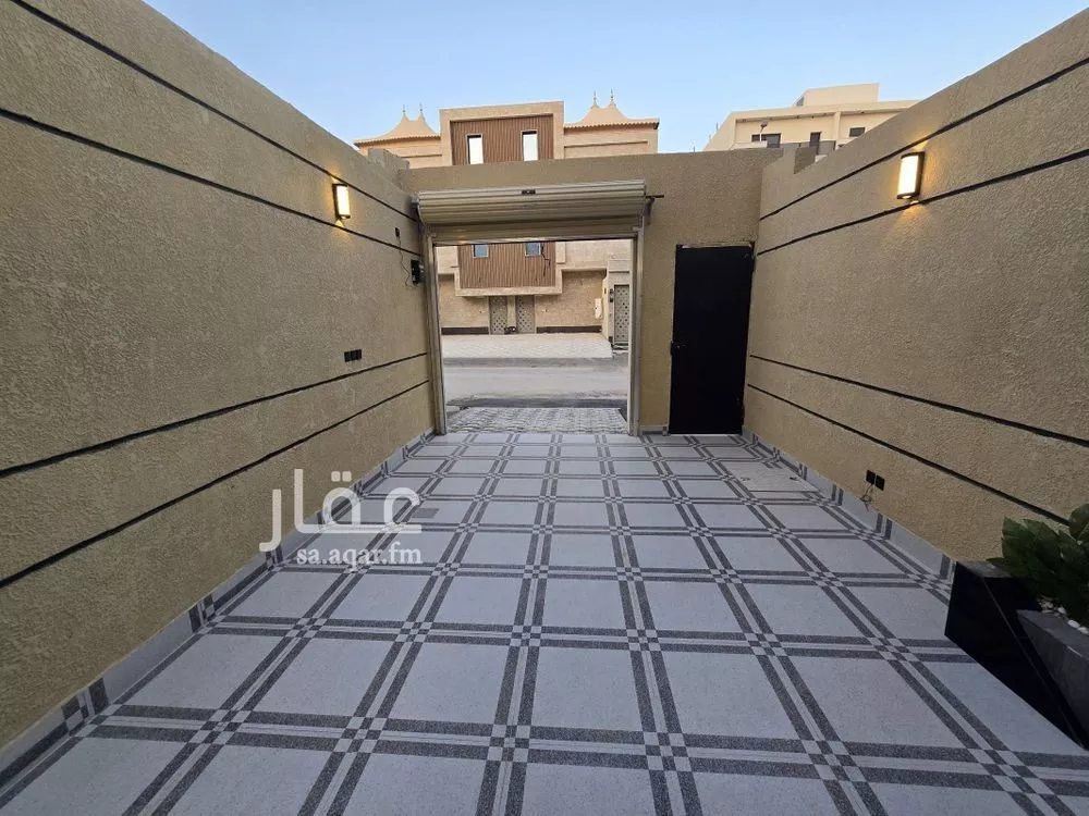 6 bedroom floor in Okaz 14