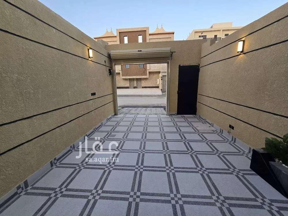6 bedroom floor in Okaz 17