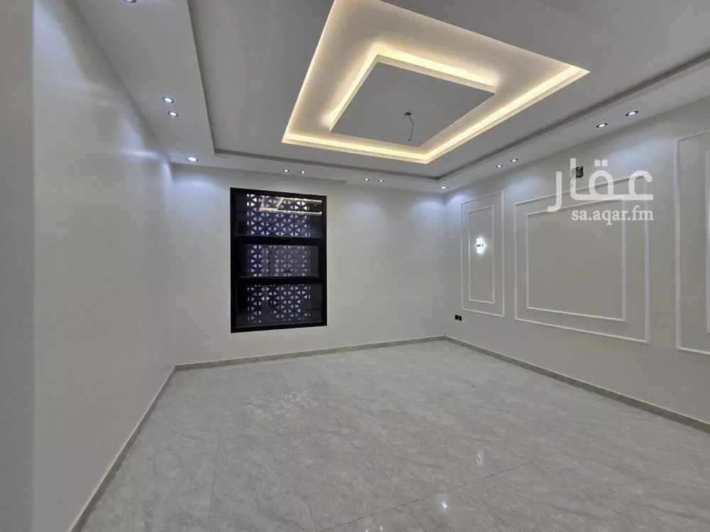 6 bedroom floor in Okaz 8