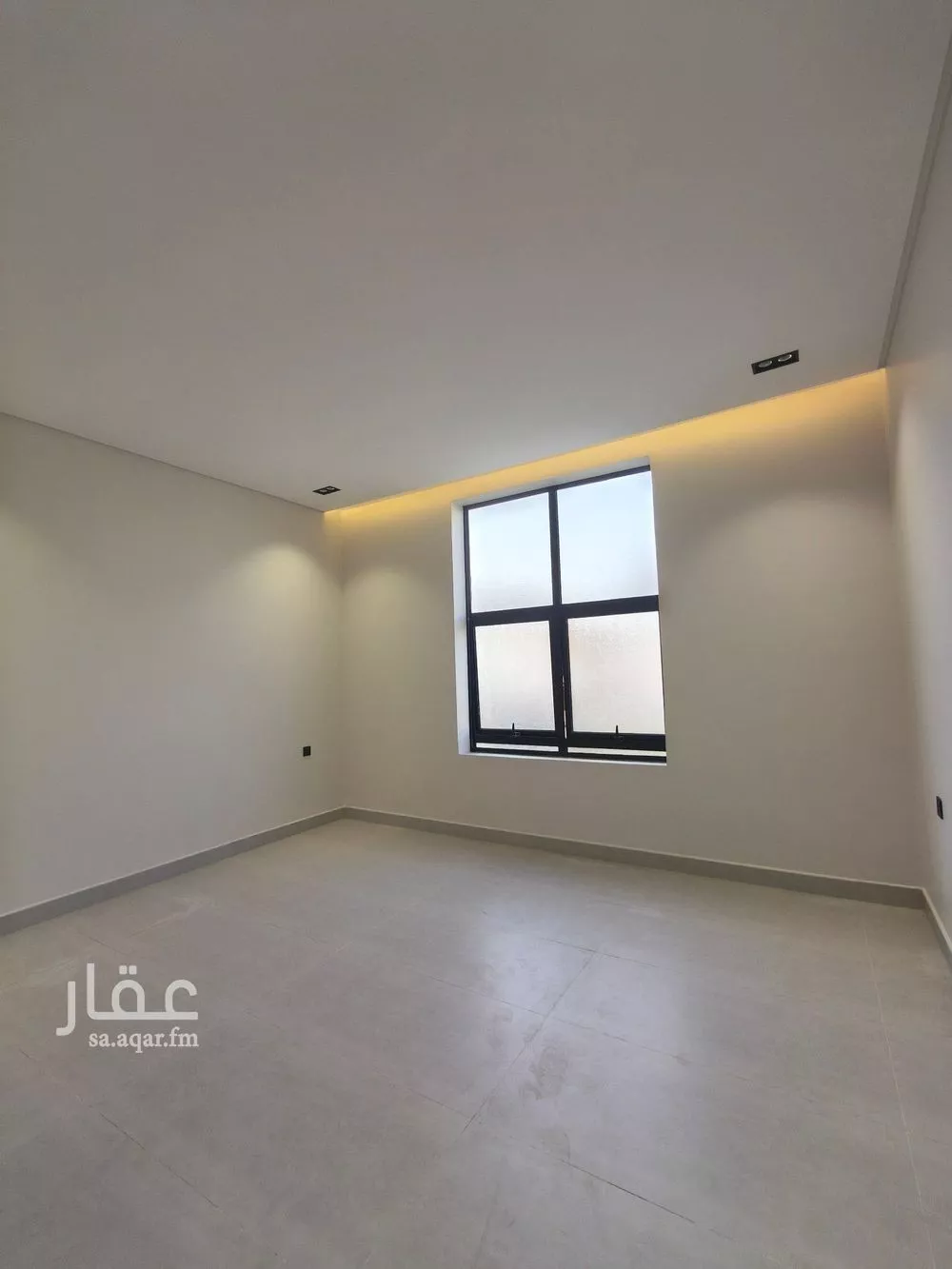دور 5 غرف في السويدي 18