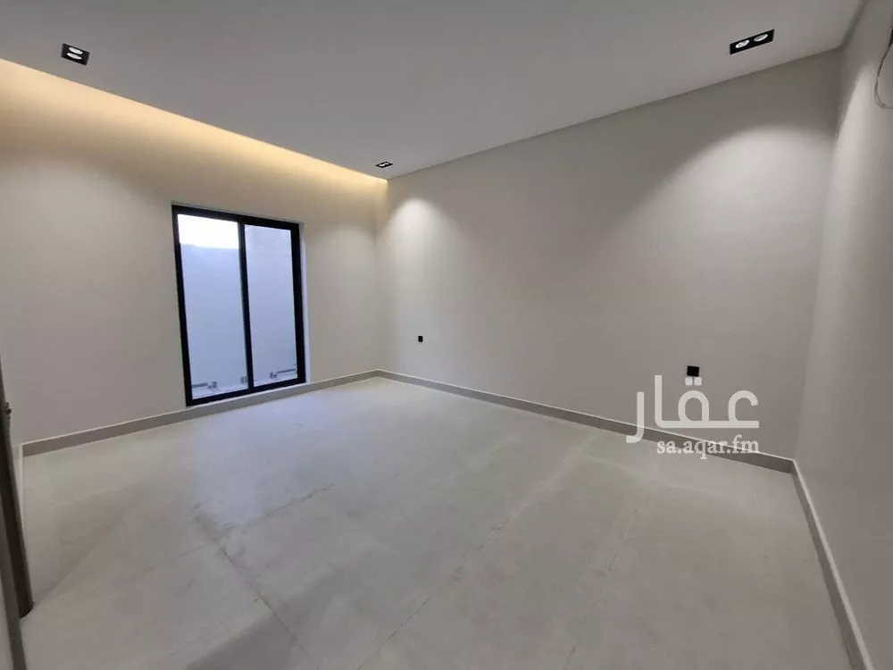 دور 4 غرف في السويدي 17